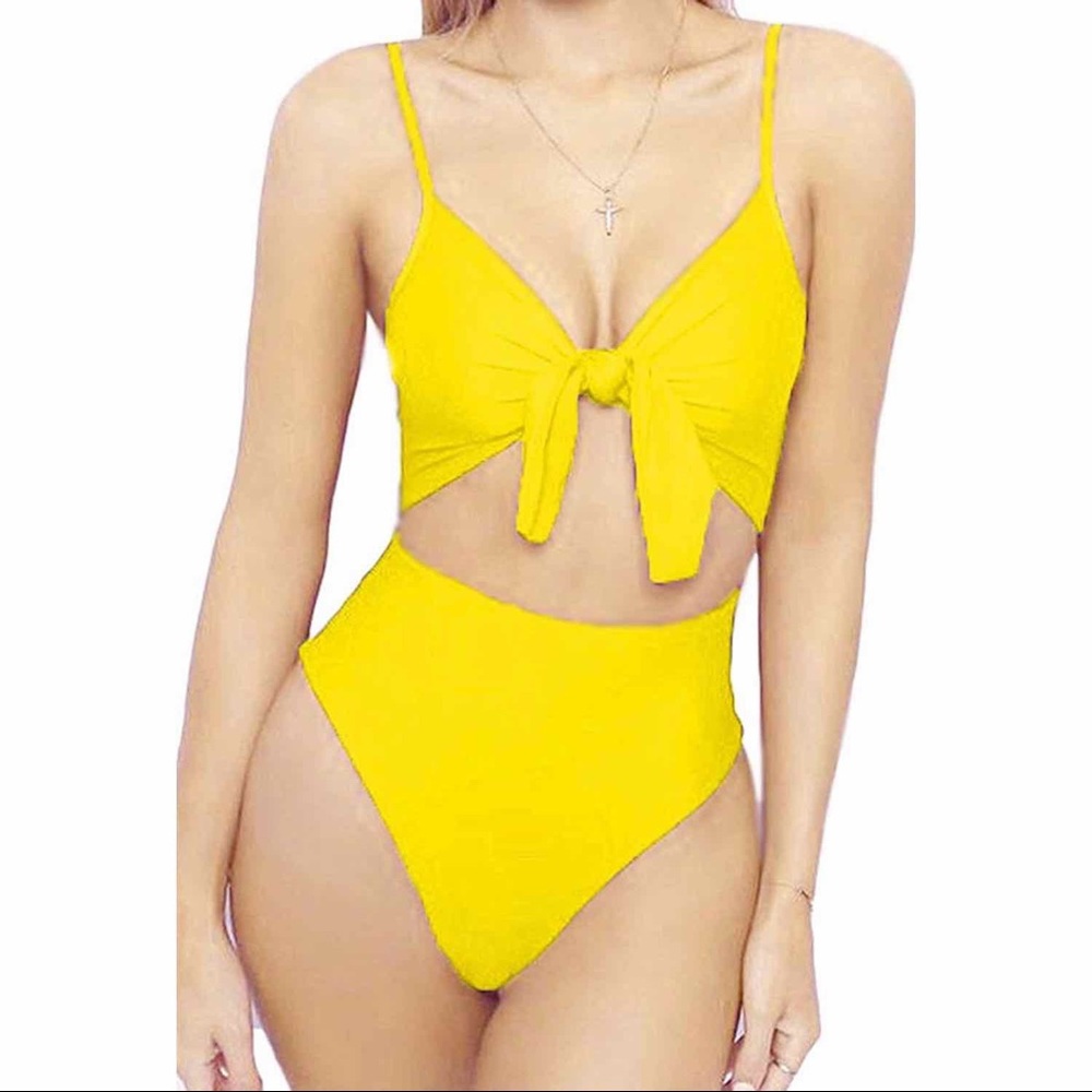 NEVER WORN - tie knot yellow monokini swimsuit
